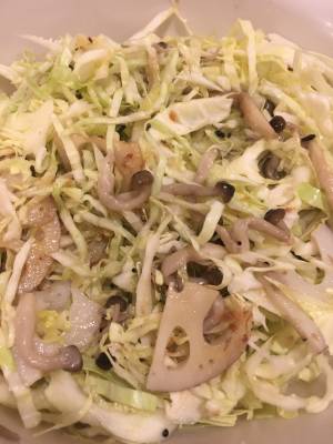 きのことキャベツの和えサラダ