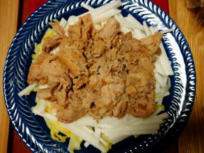 スタミナ焼き肉サラダ