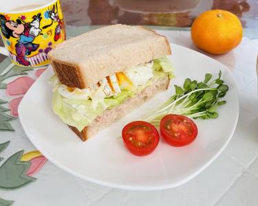 ツナ＆エッグサンド