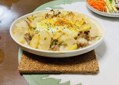 冬野菜と豚バラのもちグラタン