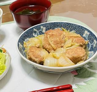 豚だんごと白菜のとろとろ煮