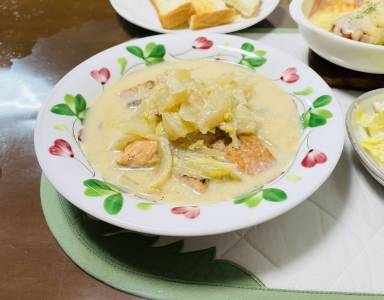 白菜の豆乳シチュー