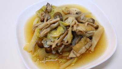 白菜と鶏肉のポン酢しょうゆ蒸し