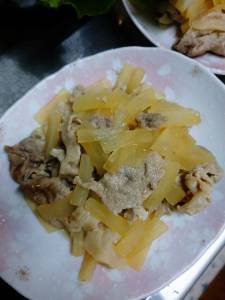 豚こま肉と大根のきんぴら風