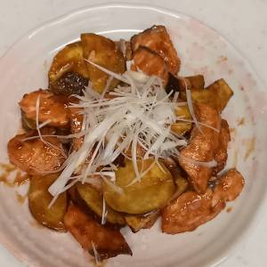 秋鮭の黒酢あん