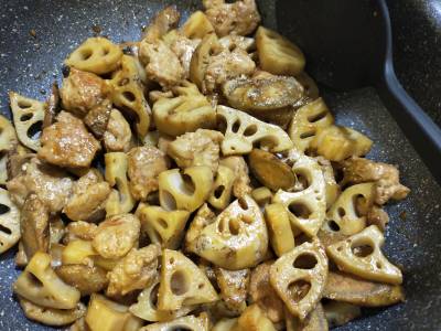 豚肉とれんこんの炒め煮