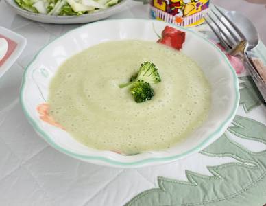 じゃがいもとブロッコリーのポタージュ