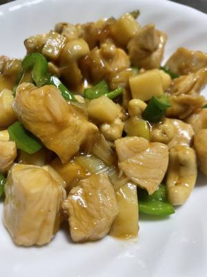 鶏むねカシューナッツ炒め