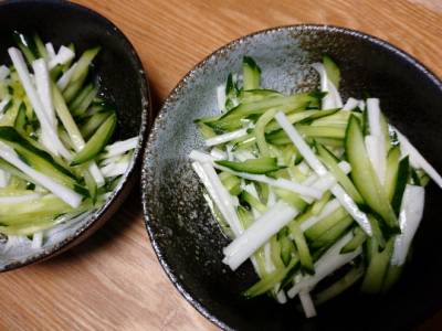 せん切り長芋ときゅうりのサクサク酢の物