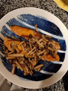 秋ざけときのこのいっしょ焼き