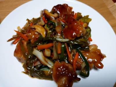 ピーマンと豚肉の黒酢炒め