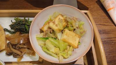 キャベツと厚揚げのみそ炒め