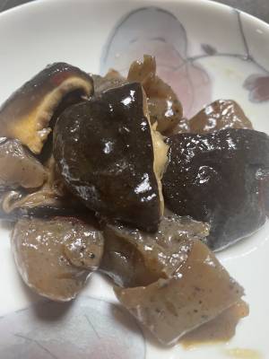しいたけとこんにゃくのピリ辛煮