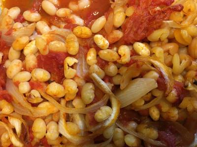 豚肉と白いんげん豆のカスレ風煮込み