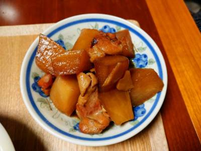 鶏と大根の煮物