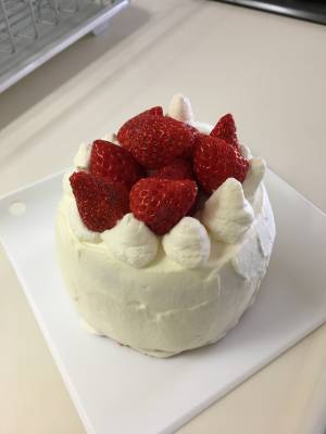 かんたんクリスマスケーキ