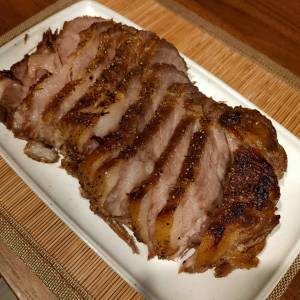 黒こしょう風味の焼き豚