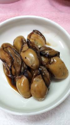 かきの黒こしょう煮