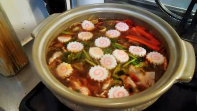 豚しゃぶとピーラー野菜の火鍋風