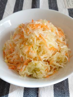 コールスローサラダ