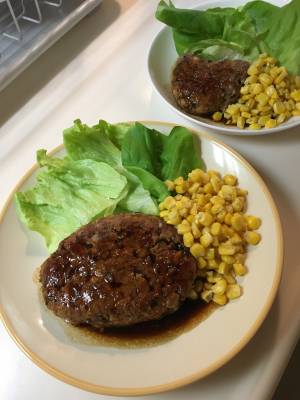 ジューシーハンバーグ