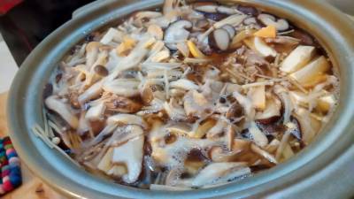 きのこスープ鍋