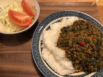 ほうれんそうとひき肉のカレー