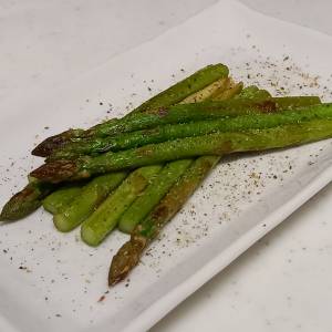 焼きアスパラ