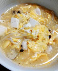 サンラータン風スープ