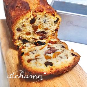 フルーツケーキ