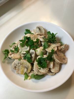 マッシュルームのサラダ