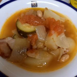 野菜たっぷりのミネストローネ