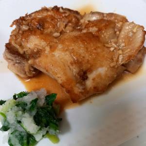 鶏もも肉のにんにく照り焼き