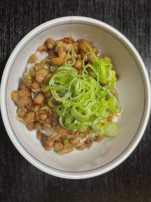 納豆炒め丼