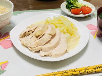 鶏むね肉の蒸しゆでマヨネーズみそソース
