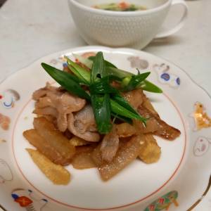 大根と豚バラの甘辛みそ炒め