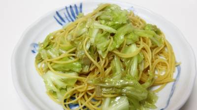 キャベツとアンチョビのスパゲッティ