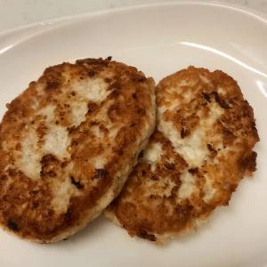 鶏ひき肉と豆腐のハンバーグ