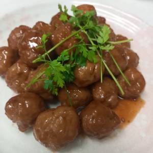肉だんごの黒酢あん