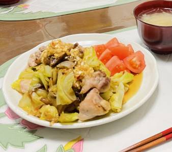 鶏肉と野菜の簡単蒸し