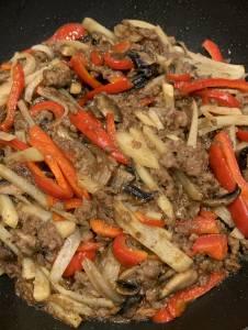 チンジャオロースー