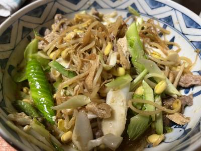 うるいと豆もやしの豚しゃぶサラダ