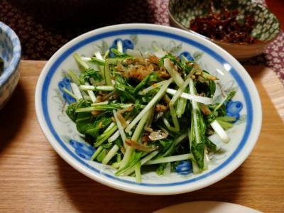 水菜とカリカリじゃこのホットサラダ