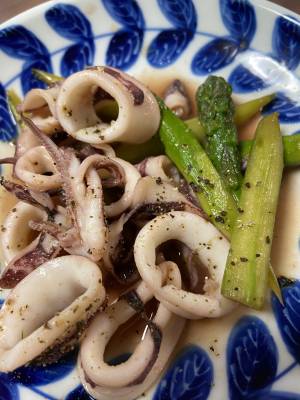 アスパラとやりいかの黒こしょう炒め レシピ 河野 雅子さん みんなのきょうの料理 おいしいレシピや献立を探そう アスパラとやりいかの黒こしょう炒め レシピ 河野 雅子さん みんなのきょうの料理 おいしいレシピや献立を探そう