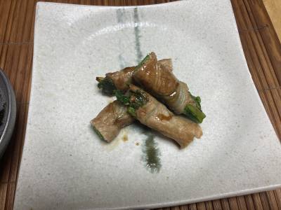 菜の花の肉巻き焼き