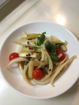 新たまねぎとセロリのマリネ