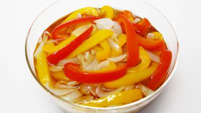 パプリカとたまねぎのピクルス