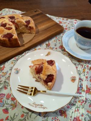 ストロベリーケーキ