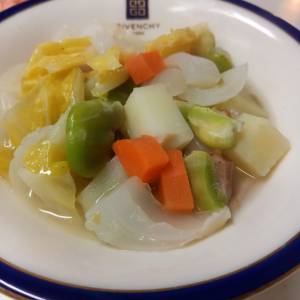 そら豆とたっぷり野菜のミネストローネ