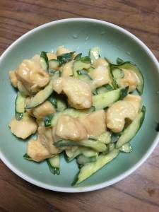 焼き麩ときゅうりの酢みそあえ